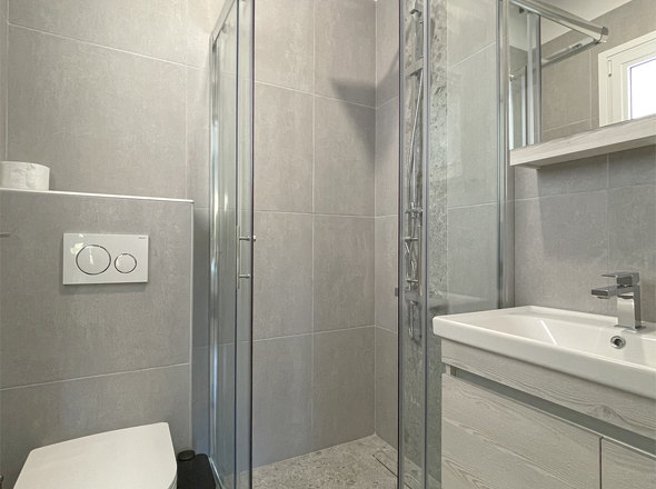 Badezimmer 01