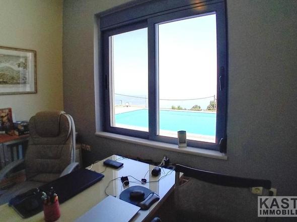 Arbeitszimmer
