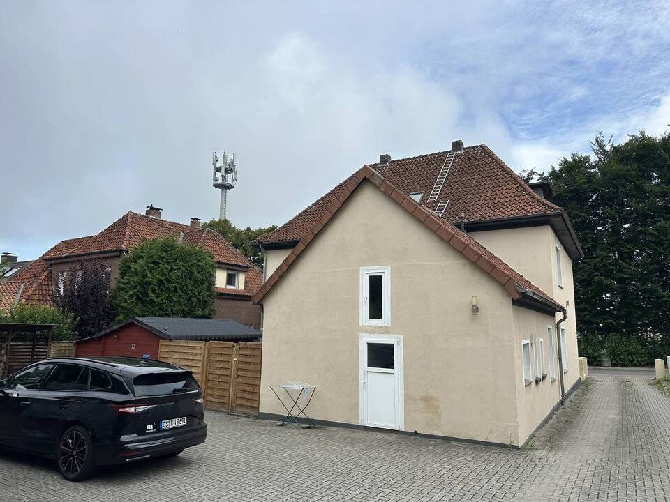 Haus Ansicht Süd und Hoffläche