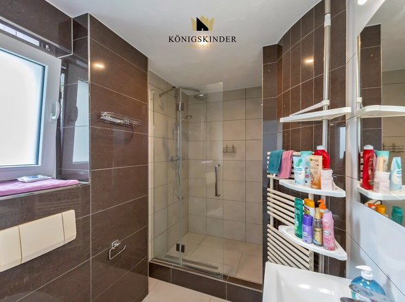 Duschbad im 1.OG