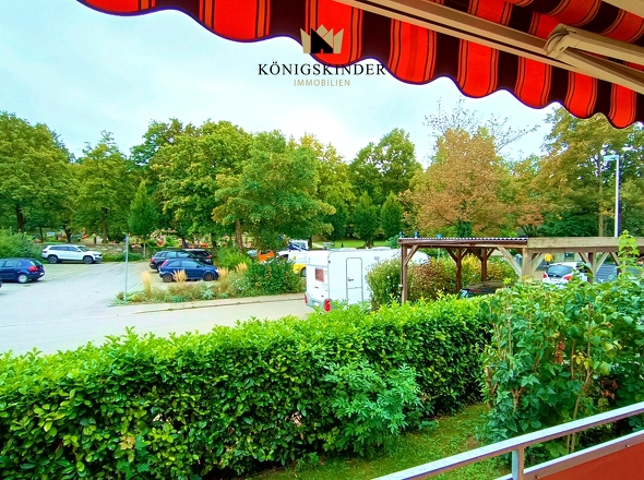 Ruhige Lage mit Blick ins Grüne