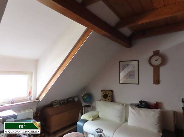 Arbeits-/ Kinderzimmer