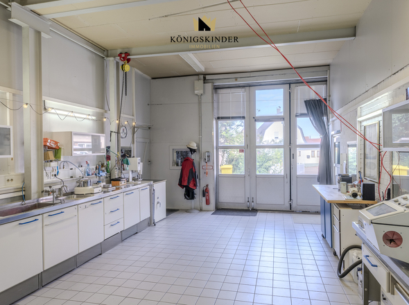 Einfacher Zugang dank großem Falttor