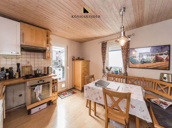 Küche / Essbereich 1. OG mit Zugang in den Garten