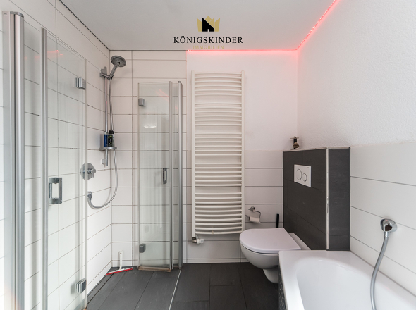 Badezimmer 1. OG
