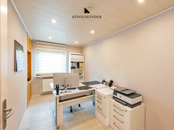 Zweites Büro oder Kinderzimmer