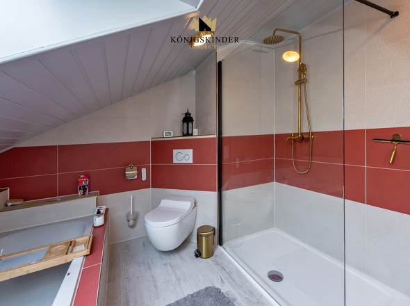 ...mit Wanne und Dusche