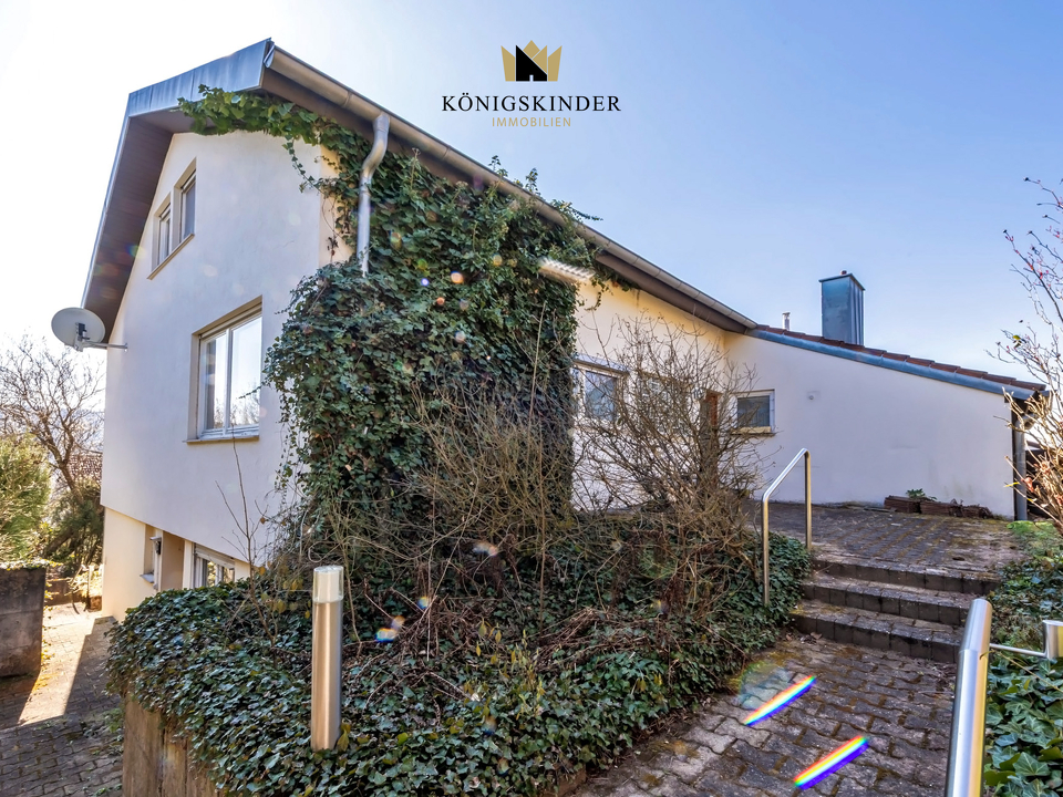 Separater Eingang EG & OG/DG