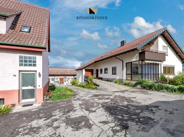 Hier kommen Sie ganz bequem rein - auch mit einem großen Fahrzeug