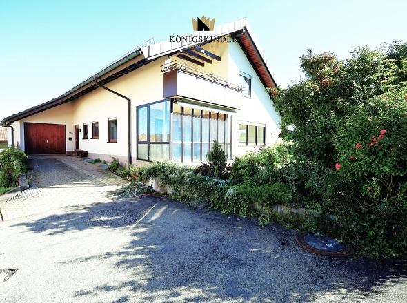 Herzlich willkommen - barrierefreier Eintritt...