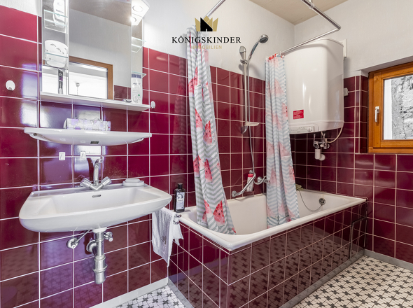 Haus 23 - Bad im 1. OG