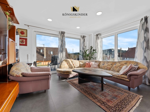 ...weiter zum großen Wohn- und...