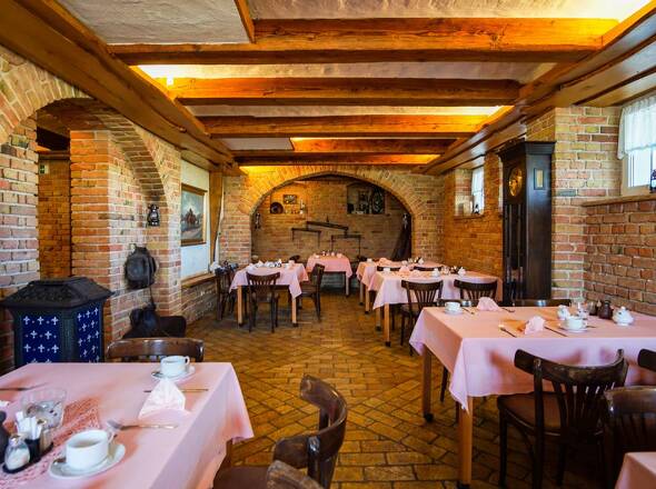 Früchstücksraum Ansicht Richtung Ausgang