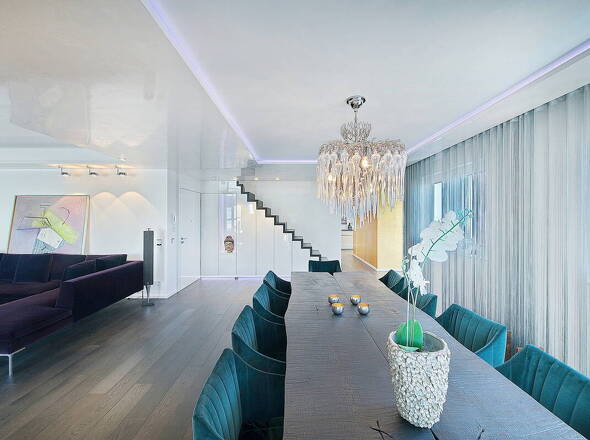 Wohzimmer/ Essbereich