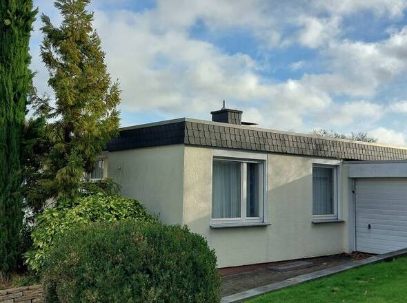 Außensicht Front seitlich