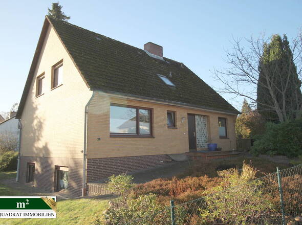 Eingangsbereich 3-Parteienhaus