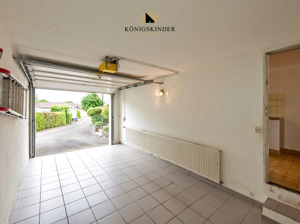 Garage mit Hauszugang