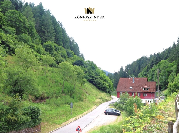 geschützt eingebettet im Tal...