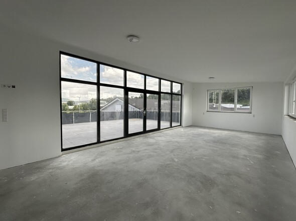 3_Wohnzimmer_Balkon_OG_Wohnung