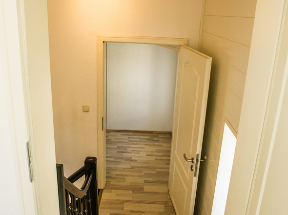 vom Wohnbereich in die Kinderzimmer