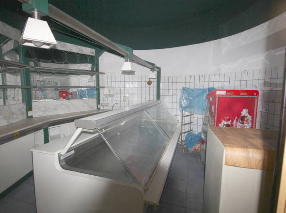 Ehemaliger Verkaufsbereich für Fischdelikatessen u