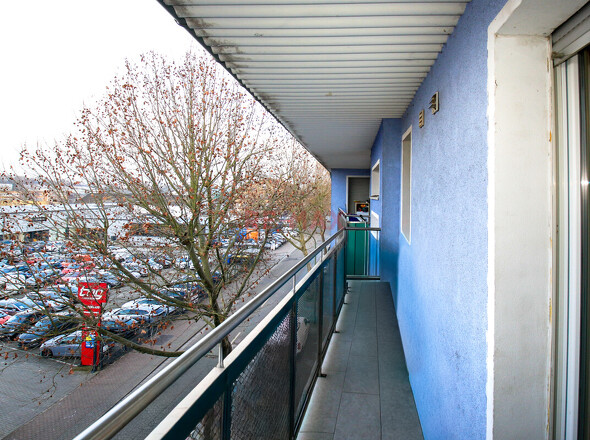 64 - LU-Fra-WOHN. 8- Balkon bearbeitet