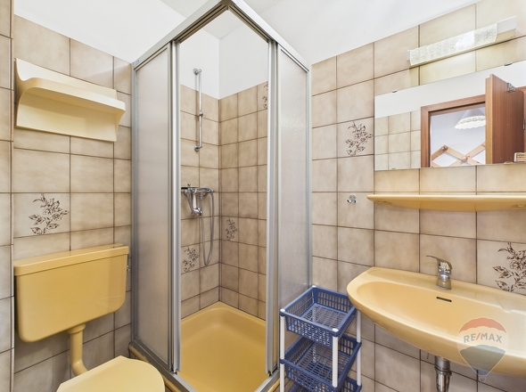 Badezimmer Wohnung 6
