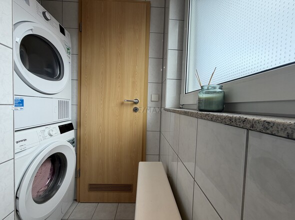 Lorcher Straße 13_2 Zi._Bad