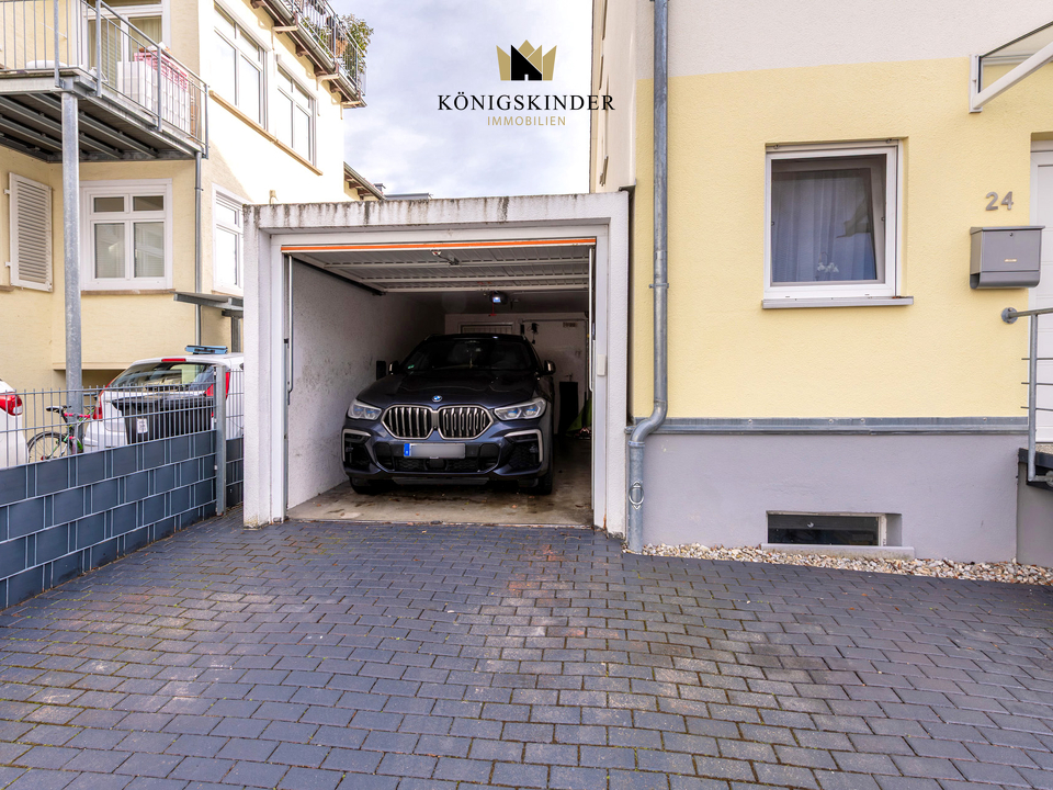 Einzelgarage – direkter Zugang zum Garten