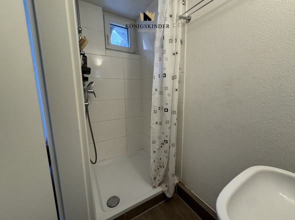 Dusche 1. OG