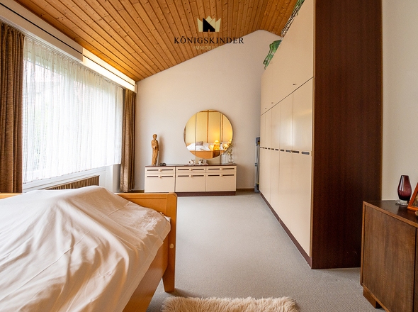 Zimmer 1 OG