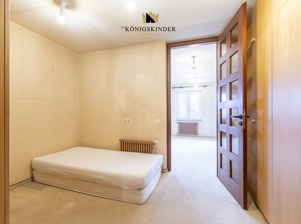 Ankleidezimmer EG