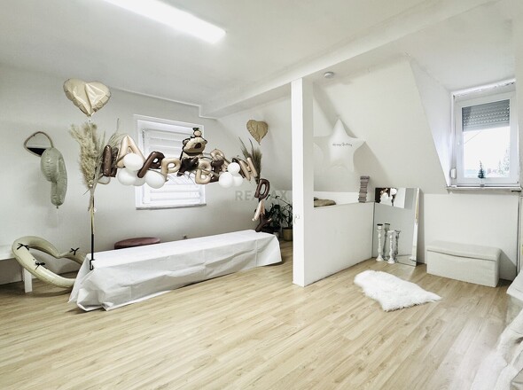 Zimmer DG