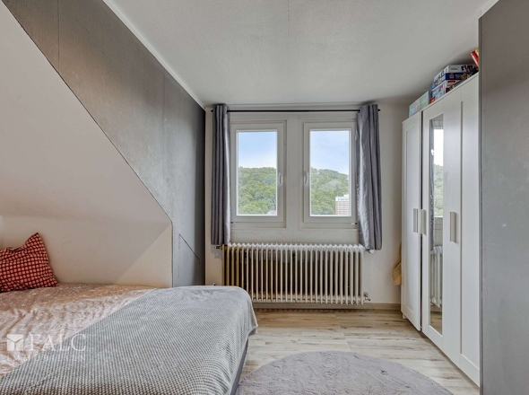 Schlafzimmer DG