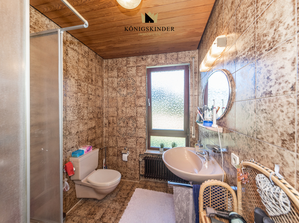 Badezimmer EG