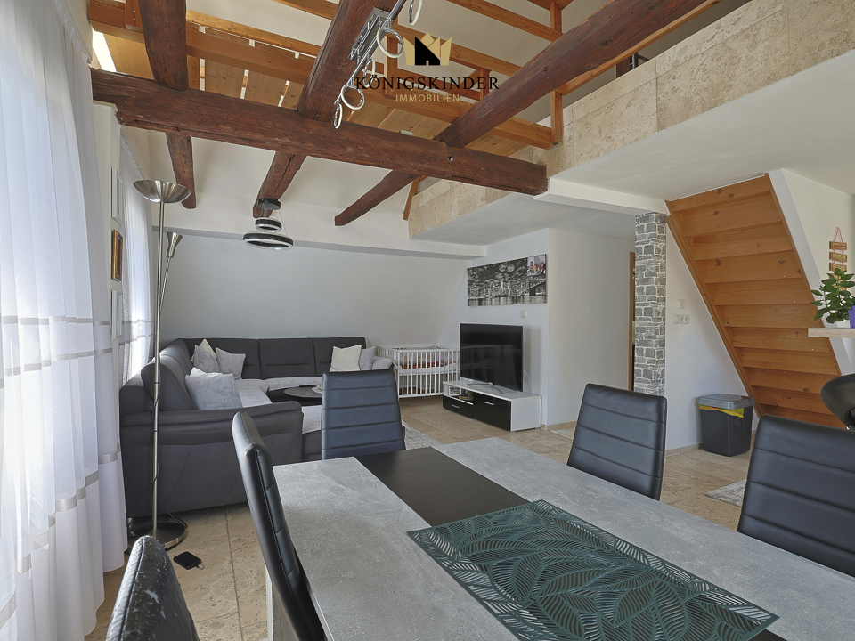 Wohn/Esszimmer DG