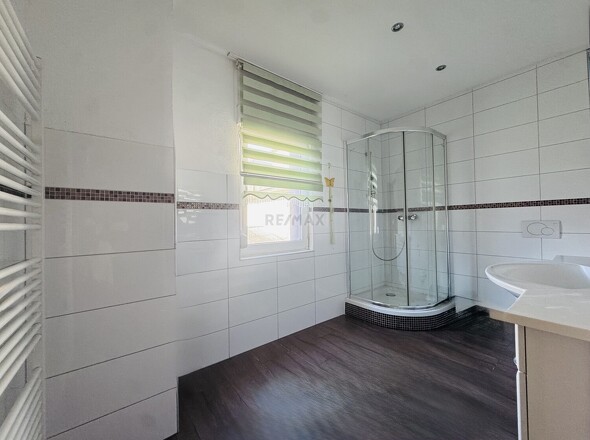 Badezimmer EG