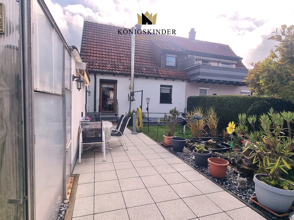Garage /Garten