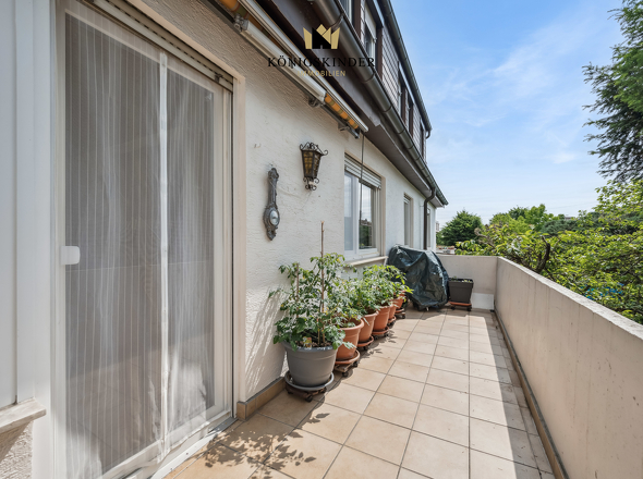 Balkon EG