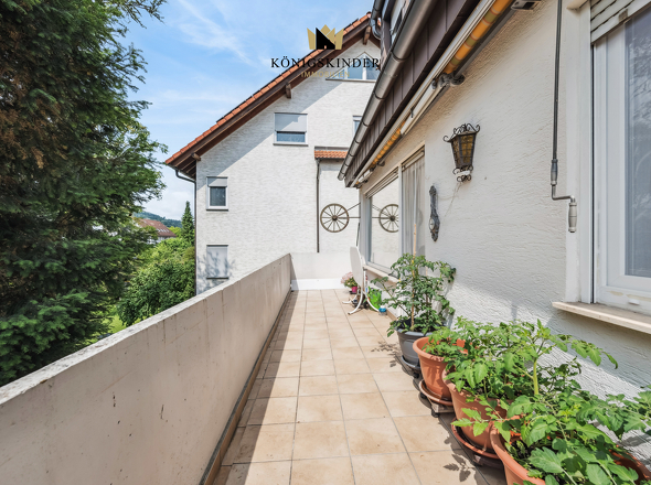 Balkon EG