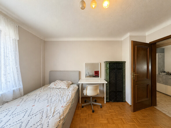 Schlafzimmer 1 EG