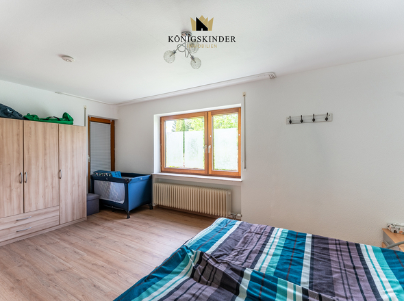 ...ins Schlafzimmer...