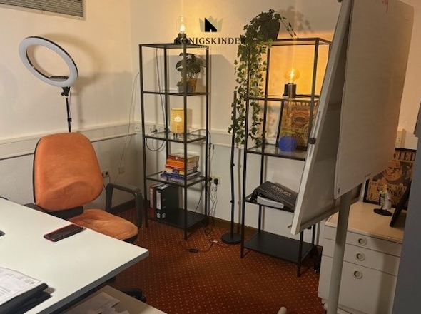 "Büro" UG