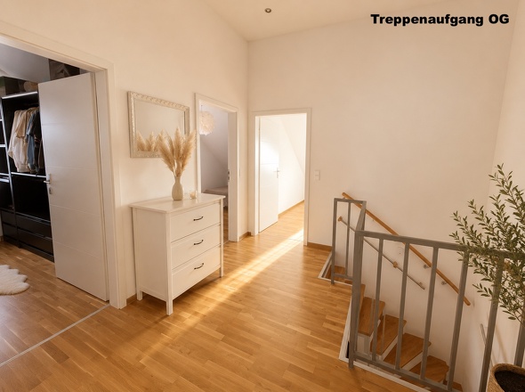 Treppenaufgang OG