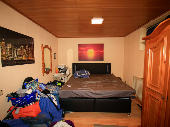 Schlafzimmer (Keller)