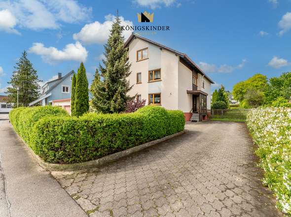 Einfahrt zum Haus