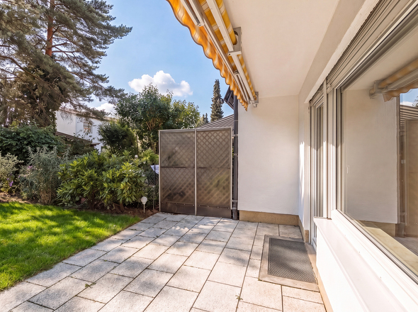 Terrasse und Garten