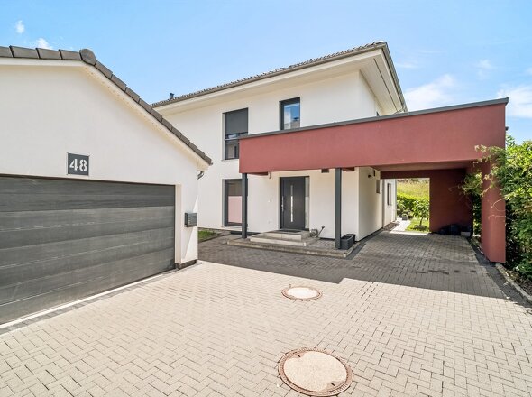 Haus Außenansicht