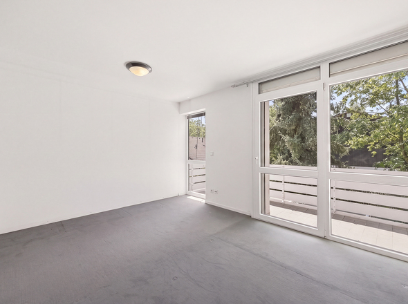 Schlafzimmer mit Balkon