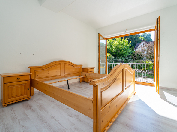 Schlafzimmer mit Balkon
